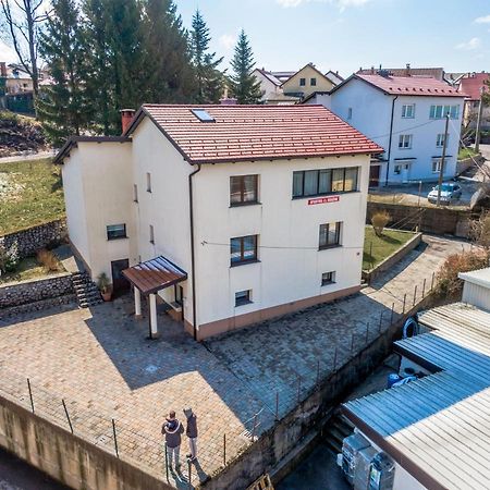 Apartments Krasna Postojna Eksteriør billede