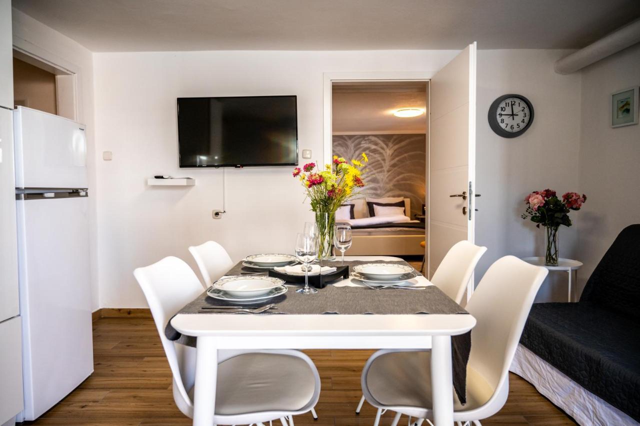 Apartments Krasna Postojna Eksteriør billede
